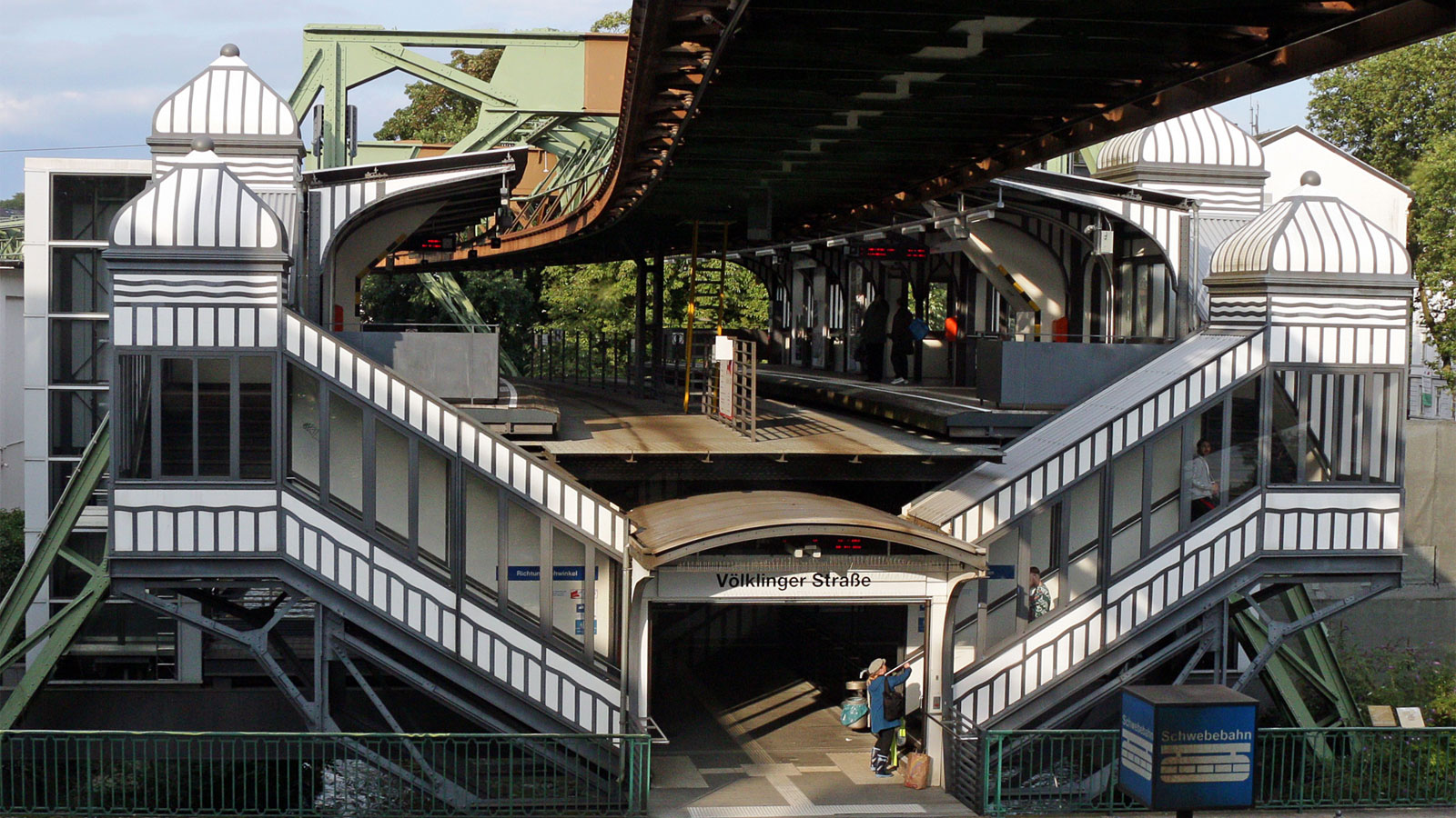 Schwebebahn in wupptertal